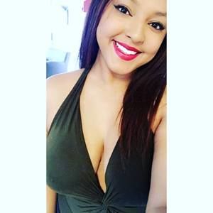 Meet your Posher, Salina